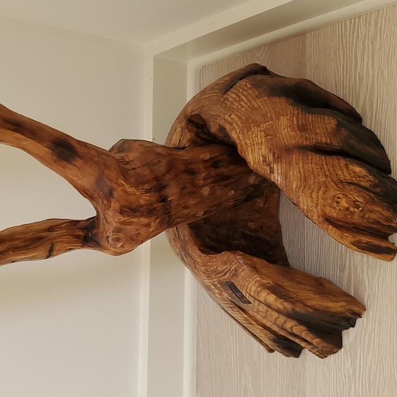 Amazing Al One Piece Wood Carved Sculpture - Picture 10 of 10